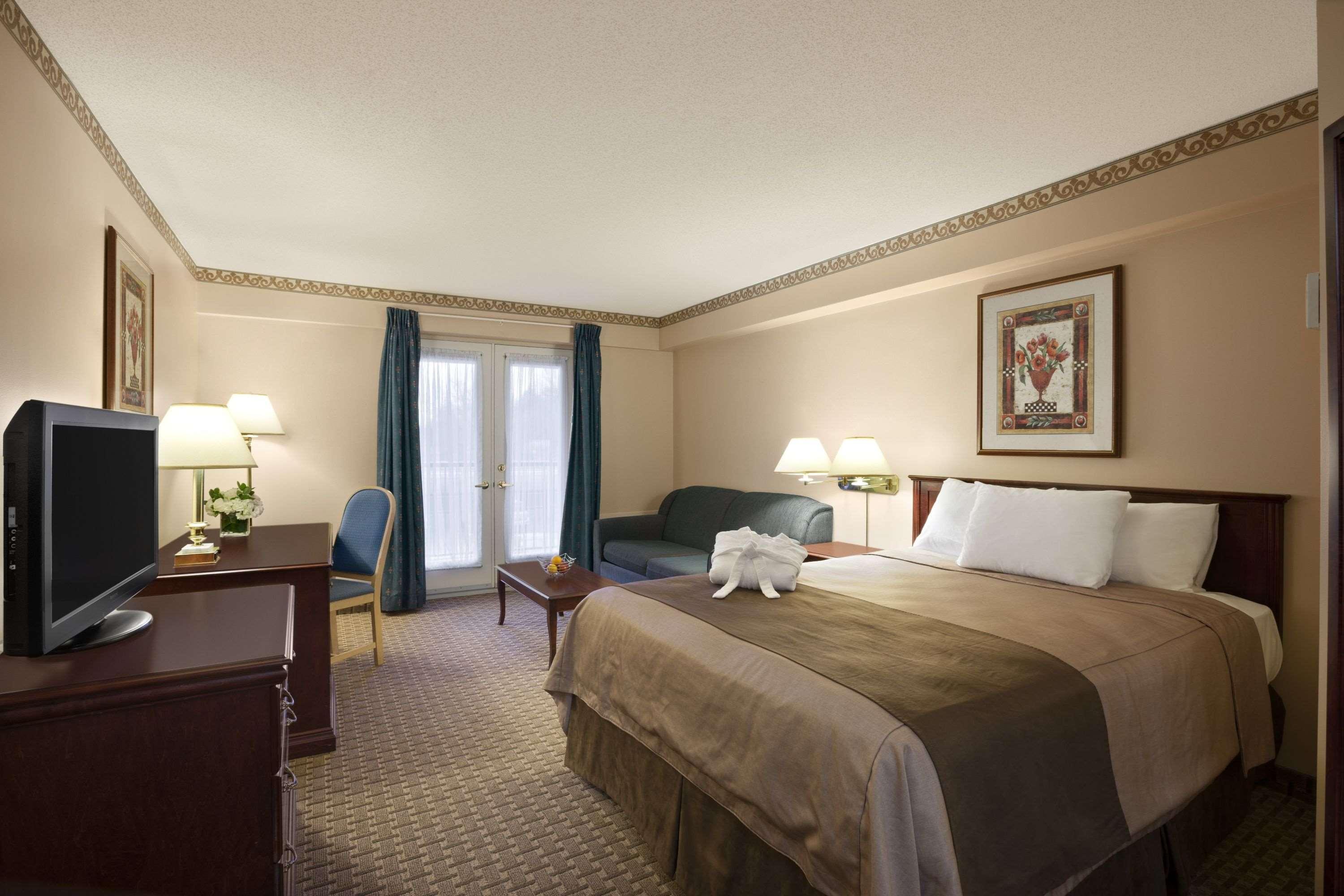 Travelodge By Wyndham Ottawa West Bagian luar foto