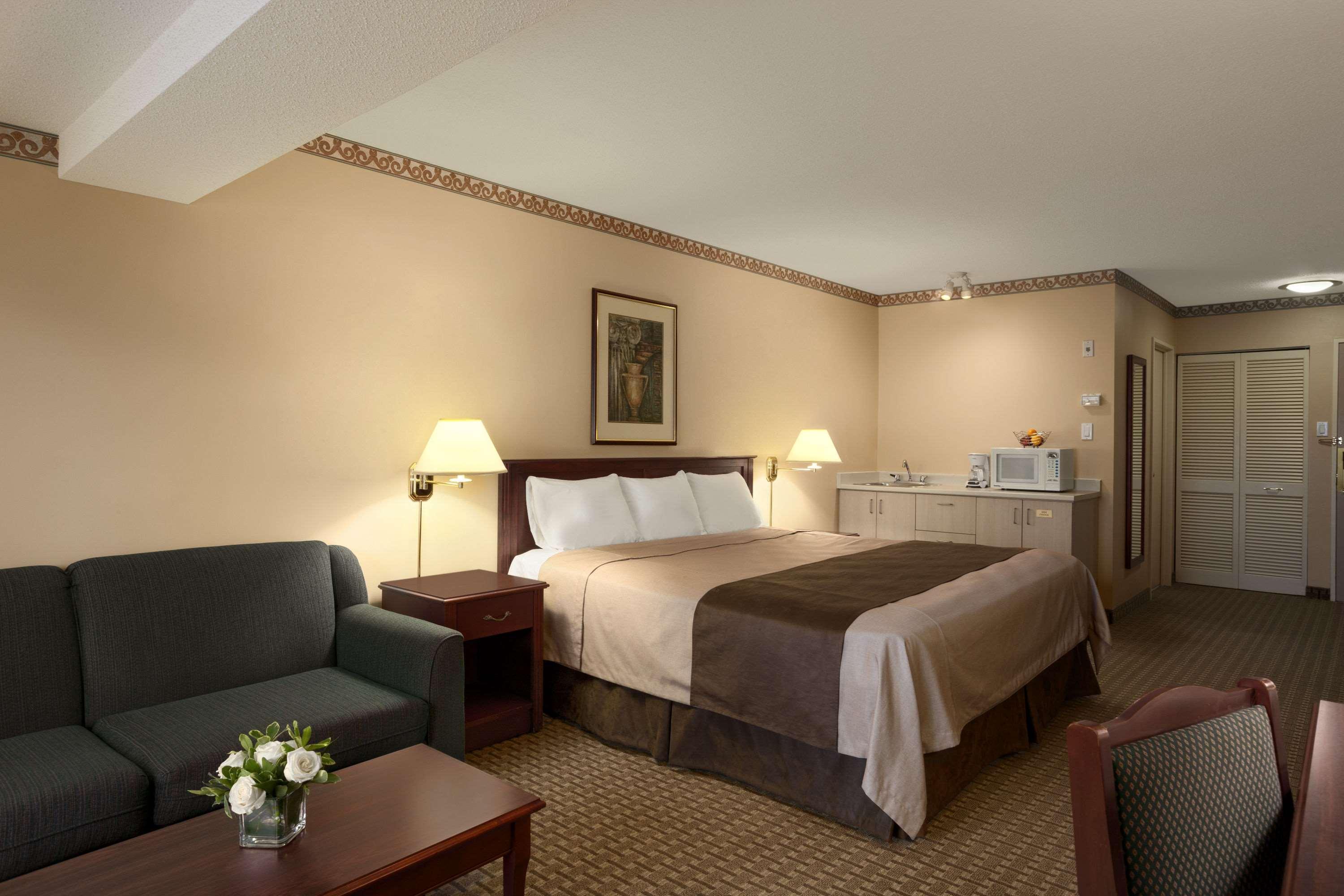 Travelodge By Wyndham Ottawa West Bagian luar foto
