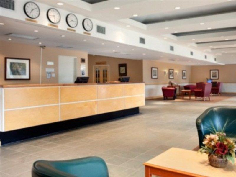 Travelodge By Wyndham Ottawa West Bagian luar foto