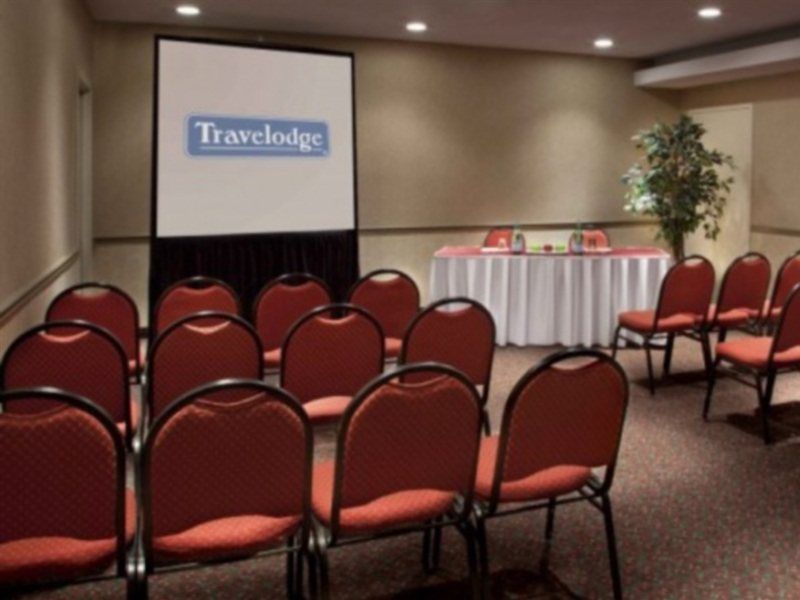 Travelodge By Wyndham Ottawa West Bagian luar foto